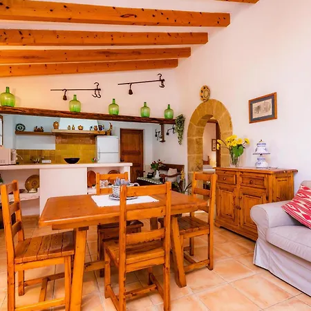Pedro Monjo Holiday home *